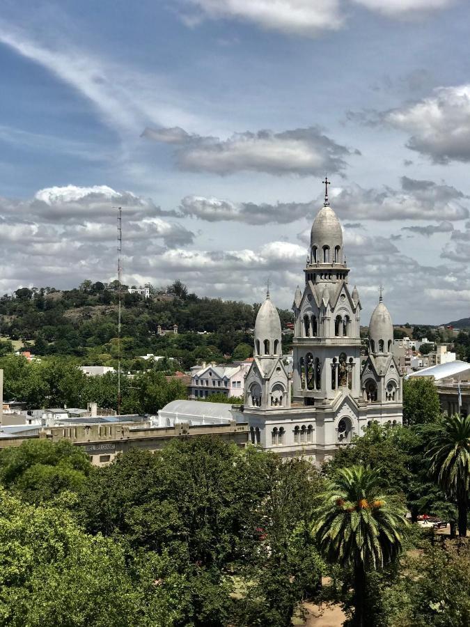 Hotel Dior Tandil Exteriör bild